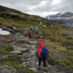 Meet your Posher, Britta